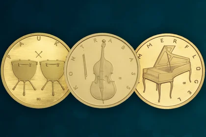 Drei Motive der Euro Goldmünzenserie "Musikinstrumente" 