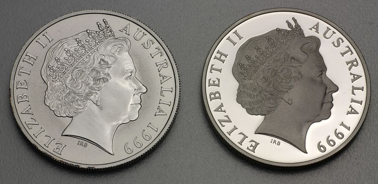 Vergleich der Proof Version polierte Platte und der normalen Stempelglanz Version Känguru Silbermünze Kopfseite