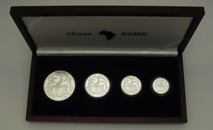 African Wildlife Sambia Elefant 2003 Proof Set mit 2oz, 1oz, 1/2oz und 1/4oz Silbermünzen