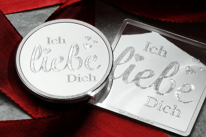 Motivgravur "ich liebe dich" auf 1oz Silber