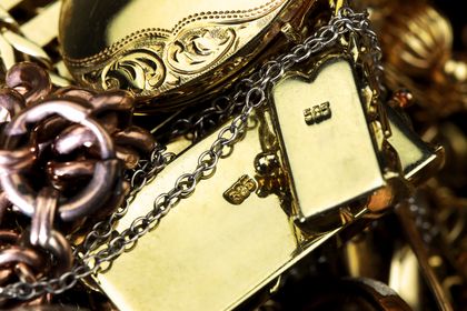 Goldschmuck aller Art einfach verkaufen