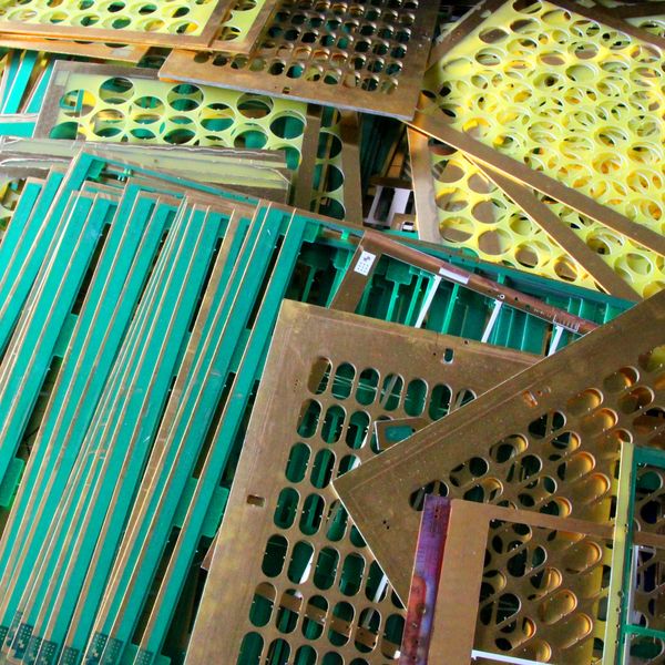 1 kg unbestückte Leiterplatten vergoldet. Goldrecycling Goldschrott 
