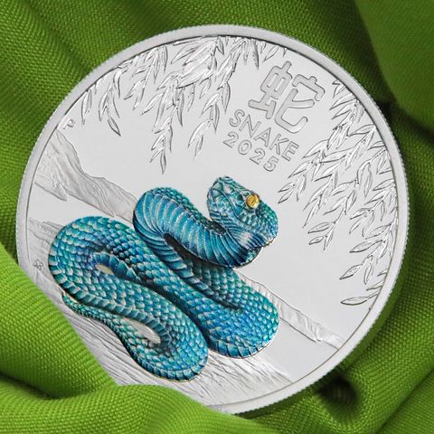 Lunar III, Polierte Platte und koloriert