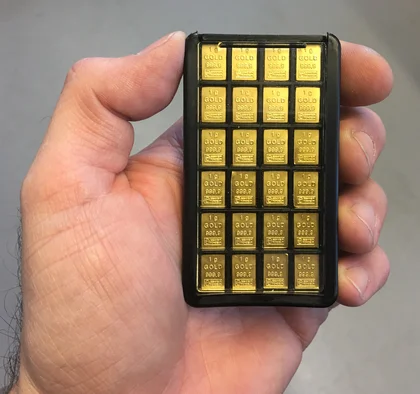 CombiPurse Edelmetallbox gefüllt mit Goldbarren