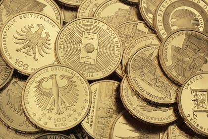 100 Euro Goldmünzen mit Motiven innerhalb der Serie "UNESCO Welterbe"