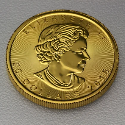 Maple Leaf Goldmünze mit dem Bildnis von Queen Elizabeth II. (bis 2023)