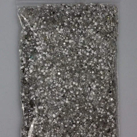 Ausfassdiamanten aus altem Schmuck