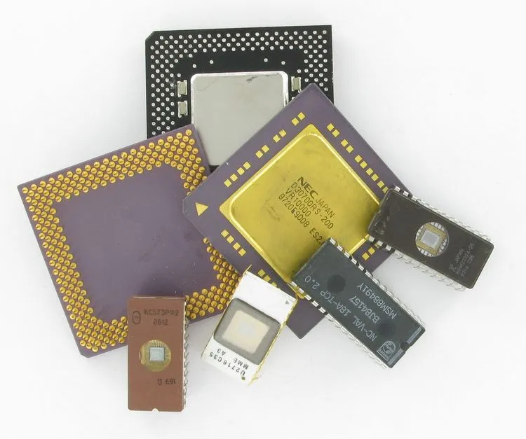 Computerchips, Prozessoren, ICs